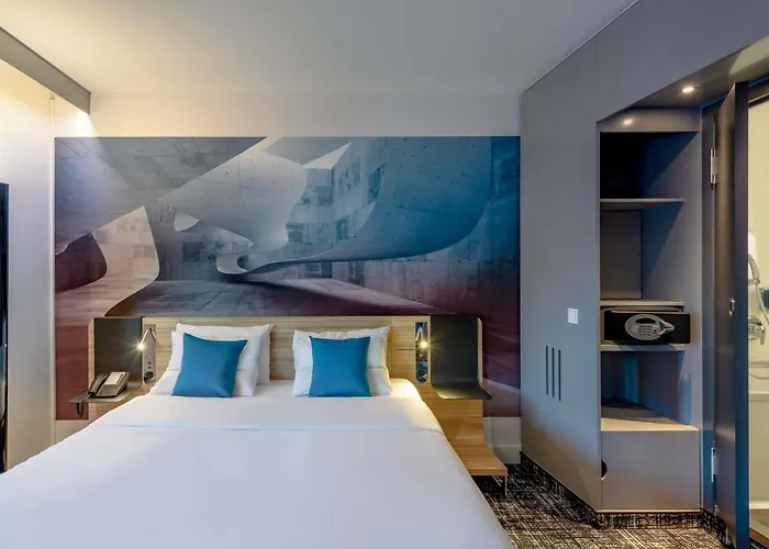 Novotel Potsdamer Platz Hotel 3*