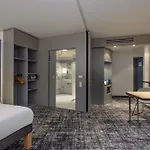 Novotel Potsdamer Platz 3*