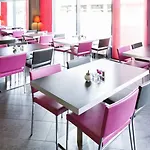 Novotel Potsdamer Platz Hotel 3*