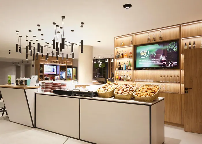 Novotel Potsdamer Platz Hotel 3*