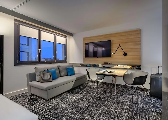 Отель Novotel Potsdamer Platz