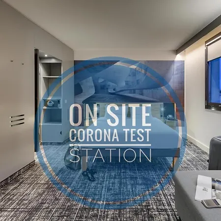 Novotel Potsdamer Platz 3*