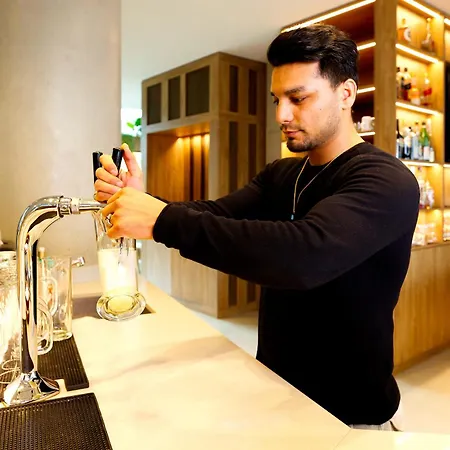 Novotel Potsdamer Platz Hotel 3*