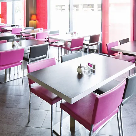 Novotel Potsdamer Platz Hotel 3*