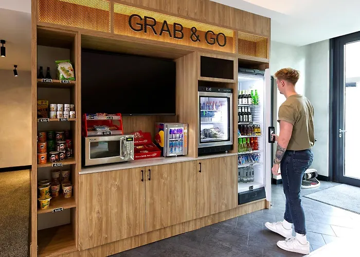 호텔 노보텔 스위트 시티 포츠다머 플라츠 3*